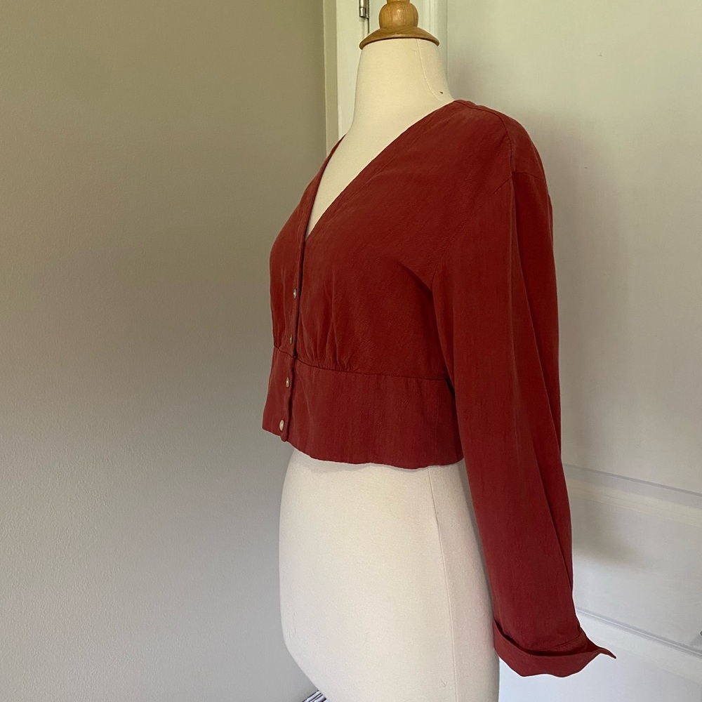 Madewell V-Neck Button-Up Blouse - Picture 2 of 6